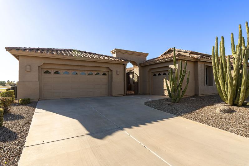Sun Lakes of Arizona Real Estate