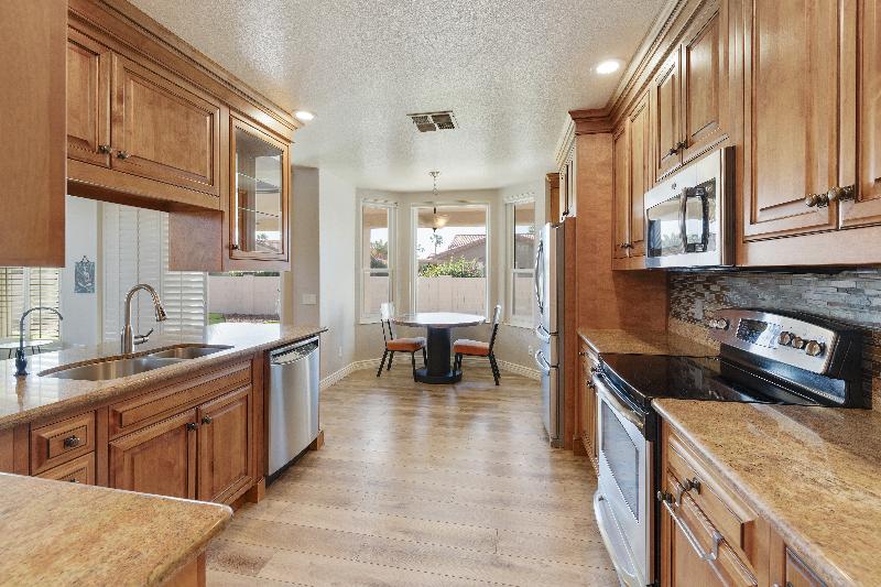 Sun Lakes of Arizona Real Estate