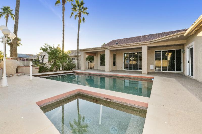 Sun Lakes of Arizona Real Estate