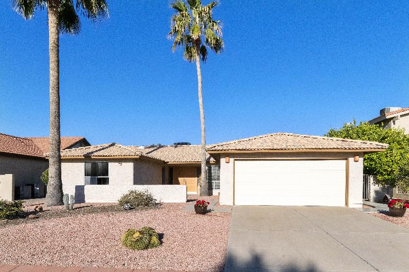 Sun Lakes of Arizona Real Estate